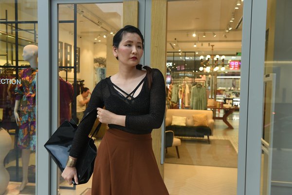 Minimalisme ou Matérialisme : Le Duel Essentiel pour un Mode de Vie Optimal